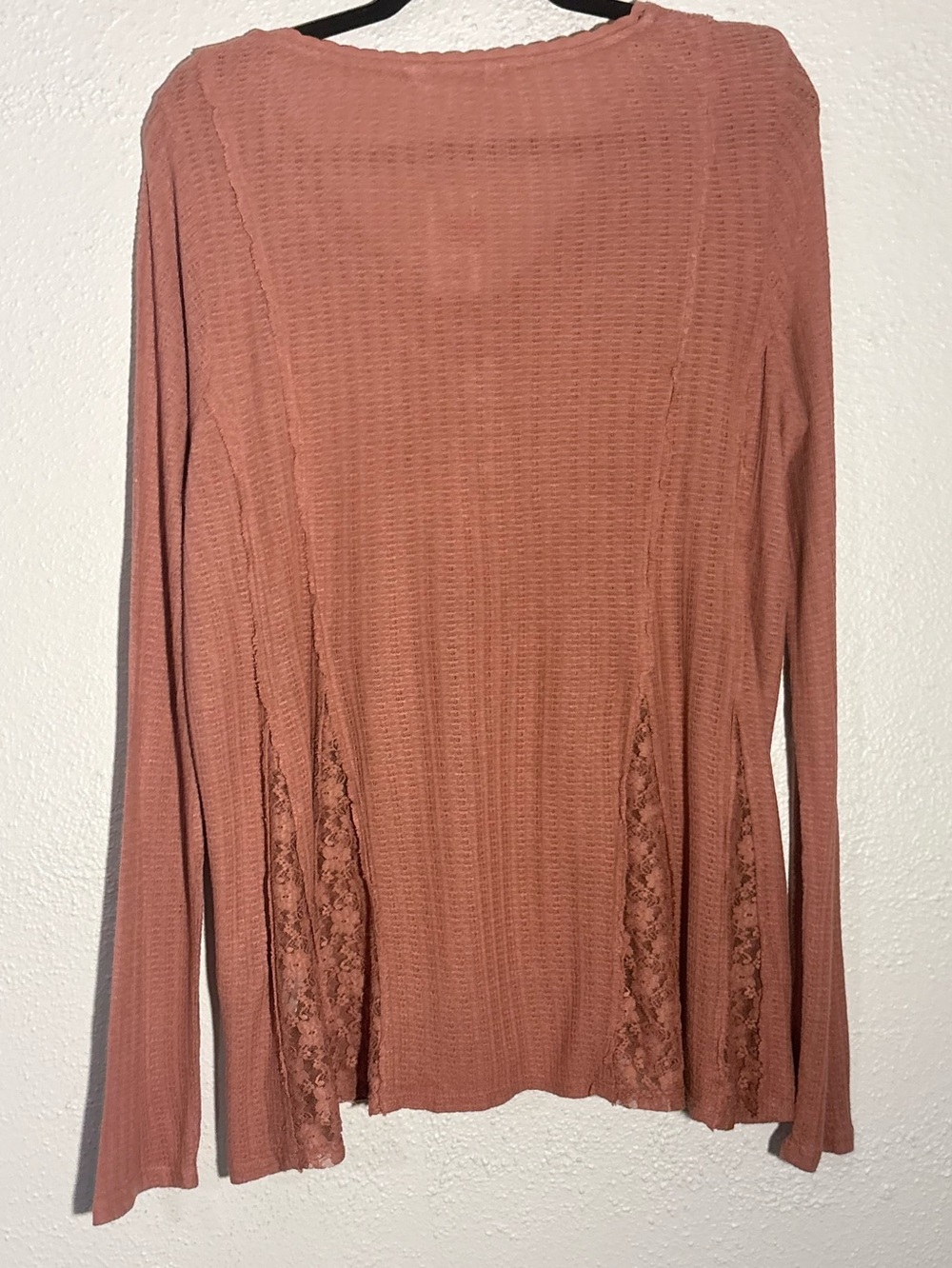 Lucky Brand Women's Henley Lace Godet Swing Top Size L Coral  Linen Blend NWT - Picture 4 of 8